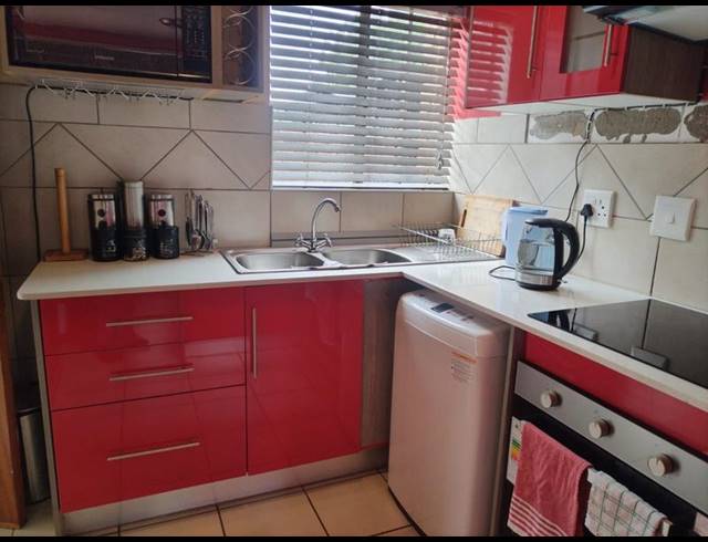 2 BEDROOM APARTMENT FOR SALE IN CLARINA